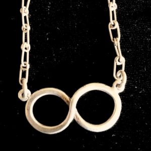 Colgante Infinito en Alpaca con Cadena 60cm